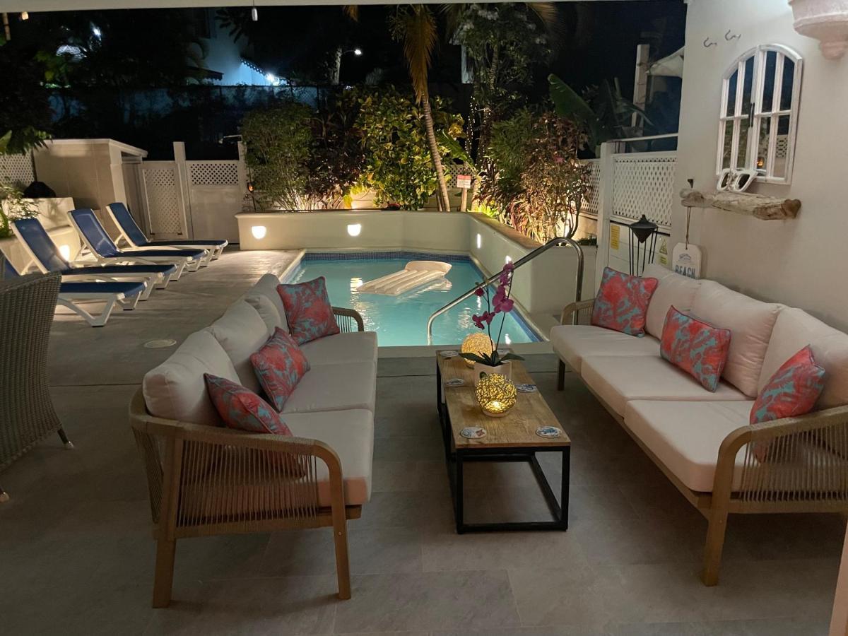 Nanpa, Luxury Family Three Bed Villa, St James West Coast, Private Pool Saint James Buitenkant foto